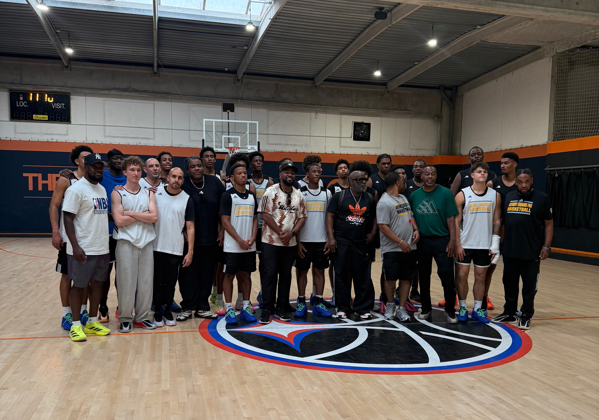 AE5 17U team after the international victory in Paris